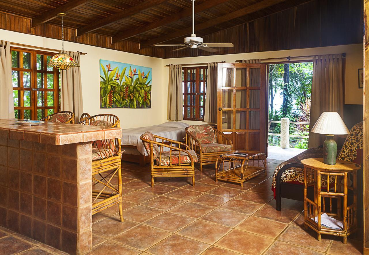Coconut Grove Oceanfront Cottages Dominical Exterior foto